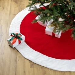 Northlight 5ft. Red & White Velvet Christmas Tree Skirt 13 Northlight 5ft. Red & White Velvet Christmas Tree Skirt -Holiday Glow D253709S 11