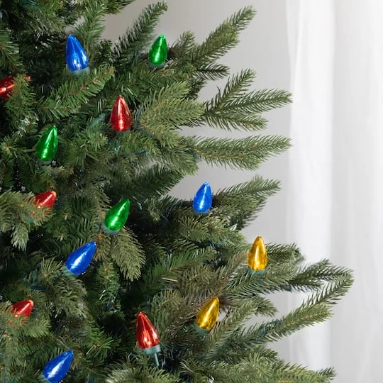 Northlight 25ct. LED C7 Christmas String Lights Multicolor 9 Northlight 25ct. LED C7 Christmas String Lights Multicolor - Image 7