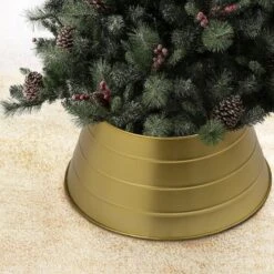 Glitzhome® 22" Gold Metal Tree Collar 12 Glitzhome® 22" Gold Metal Tree Collar -Holiday Glow D254132S 2