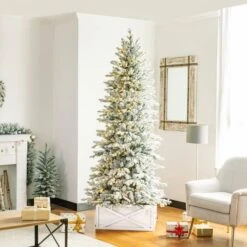 Glitzhome® 26" Washed White Wooden Tree Collar 17 Glitzhome® 26" Washed White Wooden Tree Collar -Holiday Glow D254135S 6