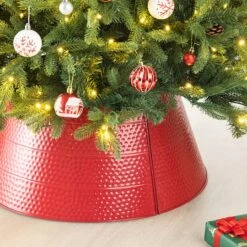 Glitzhome® 22" Hammered Metal Tree Collar Red 15 Glitzhome® 22" Hammered Metal Tree Collar Red -Holiday Glow D479552S 4
