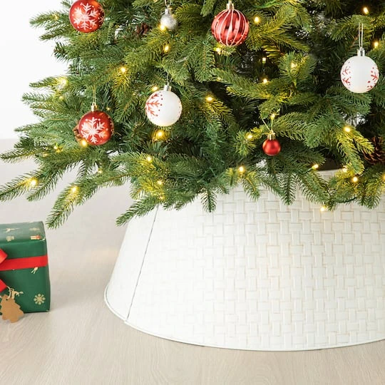 Glitzhome® Washed White 26" Woven Metal Tree Collar 6 Glitzhome® Washed White 26" Woven Metal Tree Collar - Image 4