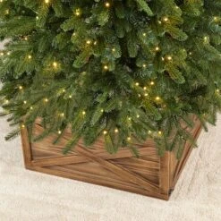 Glitzhome® 26" Natural Wooden Tree Collar 16 Glitzhome® 26" Natural Wooden Tree Collar -Holiday Glow D479573S 5