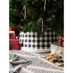 DII® Black & White Buffalo Check Holiday Tree Collar -Holiday Glow D540069S 3