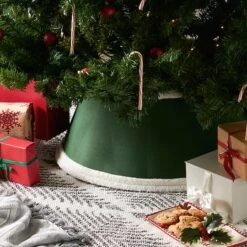 DII® Green Holiday Tree Collar 14 DII® Green Holiday Tree Collar -Holiday Glow D540071S 5