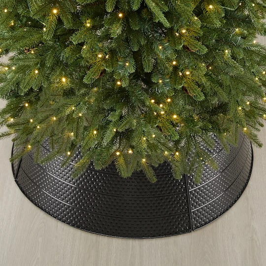 Glitzhome® 40.5" Christmas Black Hammered Metal Tree Collar 6 Glitzhome® 40.5" Christmas Black Hammered Metal Tree Collar - Image 4