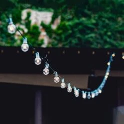 Northlight 20ct. Clear G40 Globe Patio Garden Christmas Light Set With Green Wire -Holiday Glow D676187S 3